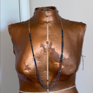 Express blue long necklace